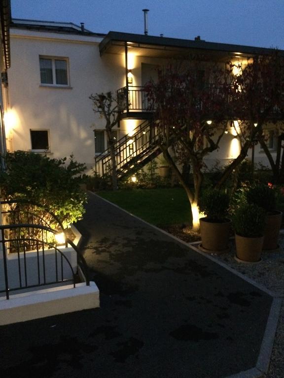 Hotel Jardin Le Pasteur Châlons-en-Champagne Eksteriør bilde