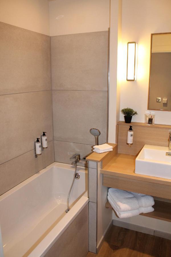 Hotel Jardin Le Pasteur Châlons-en-Champagne Eksteriør bilde